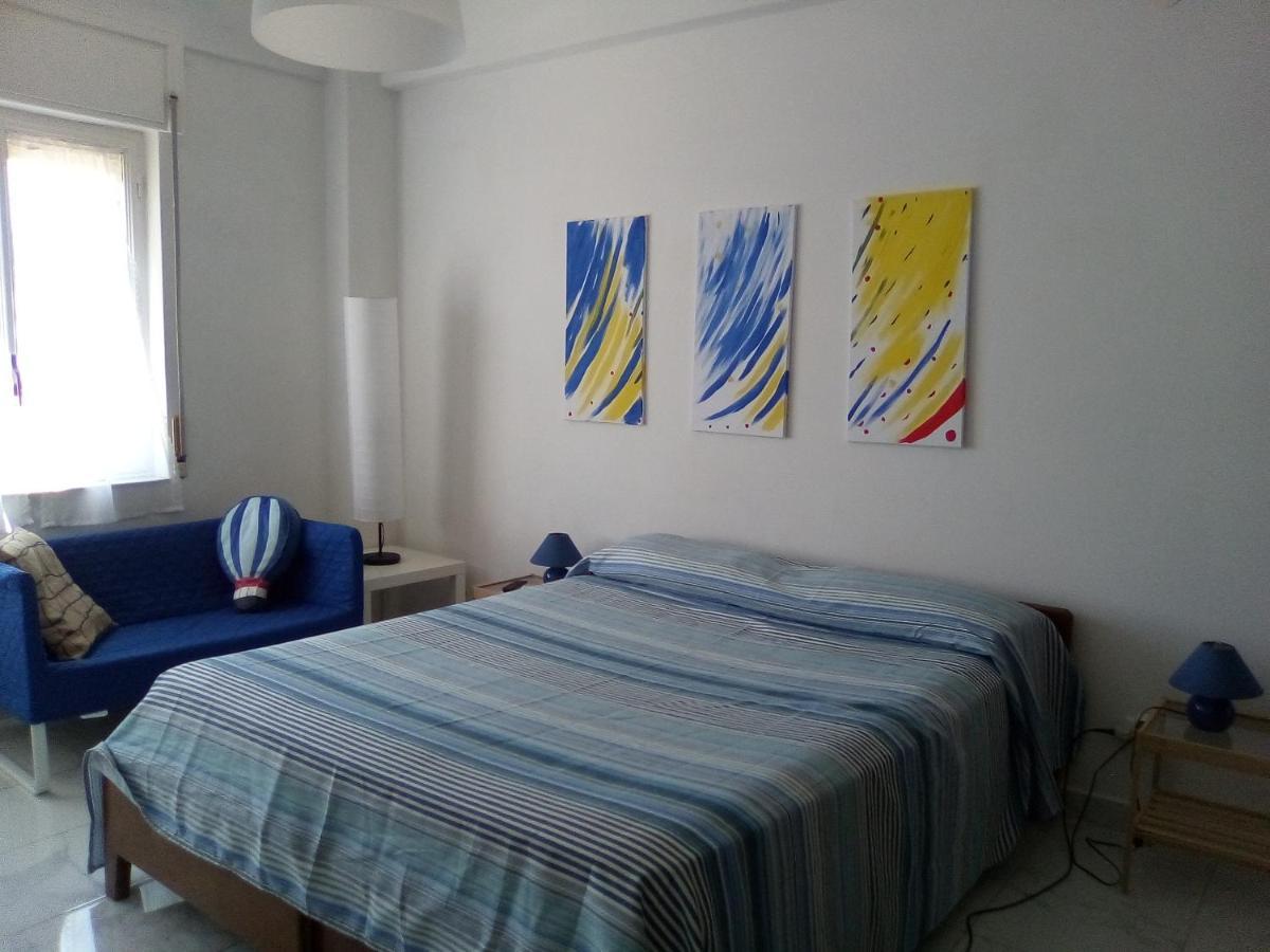 كوزنسا Atmosfera B&B Al Centro Della Citta المظهر الخارجي الصورة
